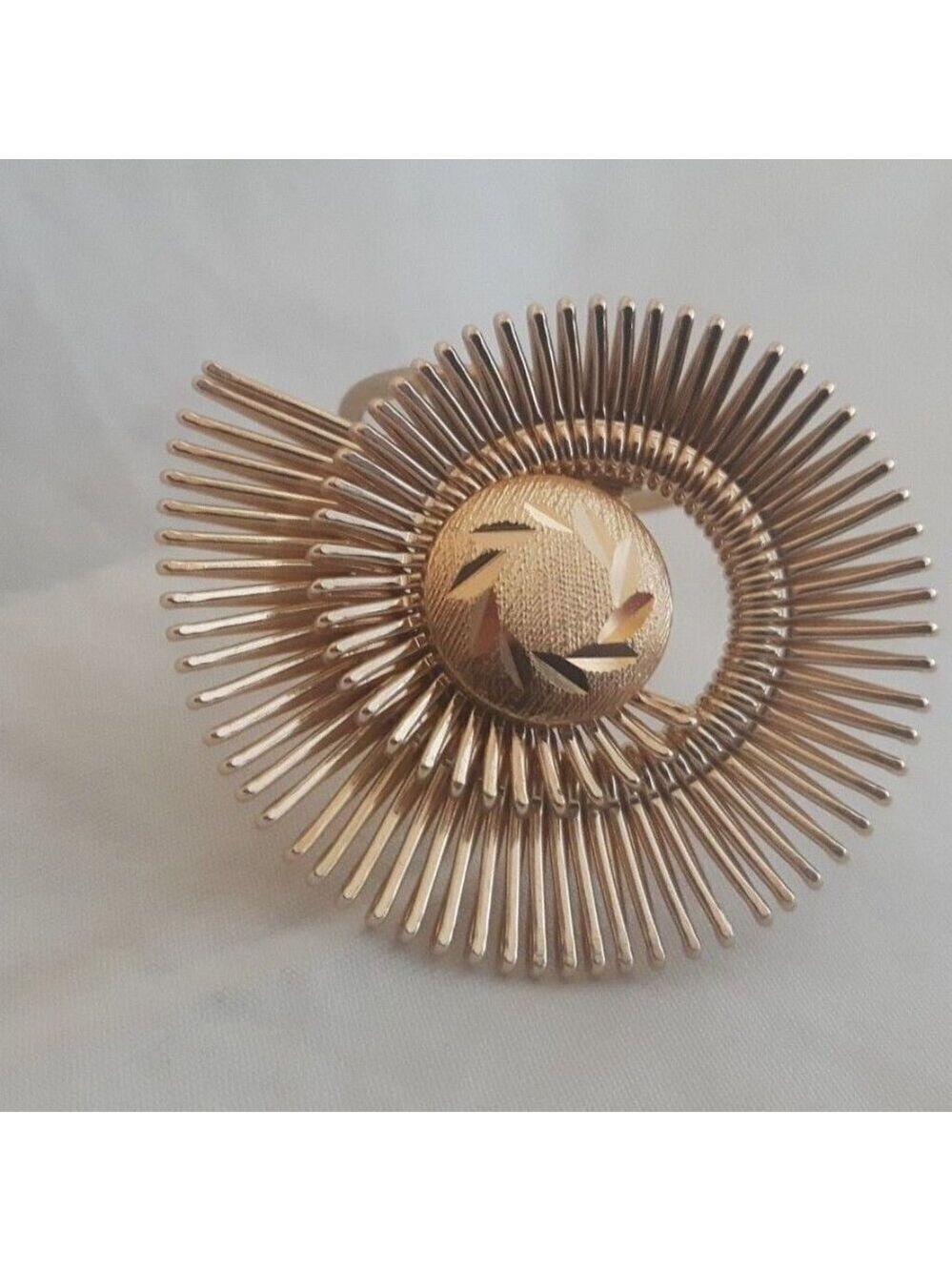 Vintage Gold Tone WESTERN GERMANY SPIRAL FAN SCARF CLIP embossed center